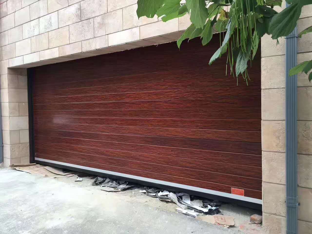 電動(dòng)卷簾門齒輪噪音是怎么形成的？